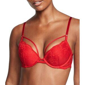 Victoria's Secret Push Up BraPadded, Plunge Neckline, Lace Bra Very Sexy 32C NWT